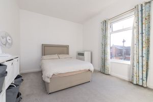 Bed- click for photo gallery